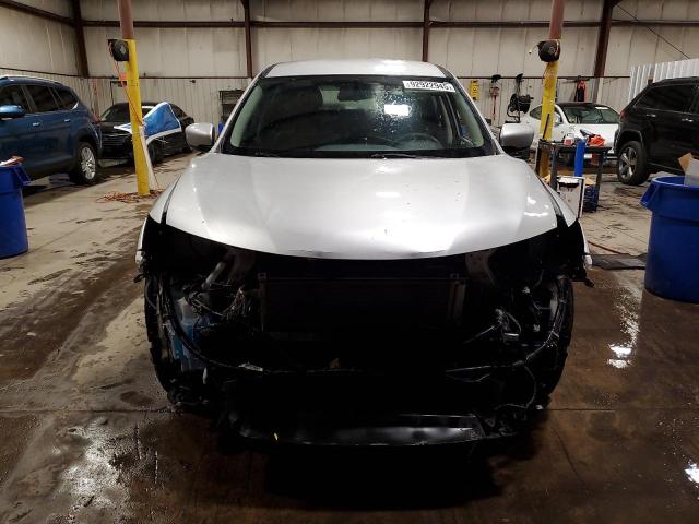 5N1AT2MV1JC791681 - 2018 NISSAN ROGUE S SILVER photo 5