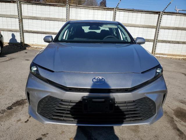 4T1DAACK7SU600118 - 2025 TOYOTA CAMRY XSE 银色 照片 5