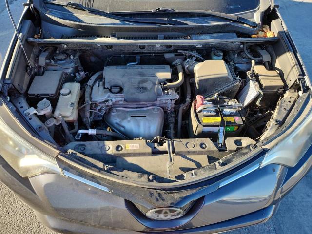 JTMBFREV9JJ252423 - 2018 TOYOTA RAV4 LE Grau Foto 12