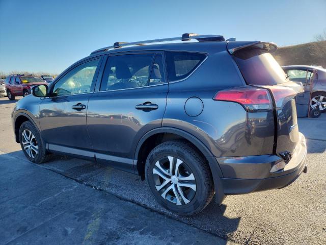 JTMBFREV9JJ252423 - 2018 TOYOTA RAV4 LE Grau Foto 2