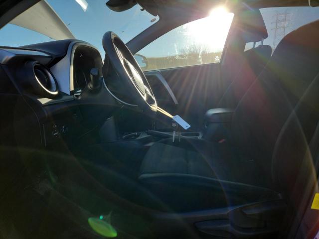 JTMBFREV9JJ252423 - 2018 TOYOTA RAV4 LE Grau Foto 7