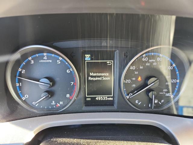 JTMBFREV9JJ252423 - 2018 TOYOTA RAV4 LE Grau Foto 9