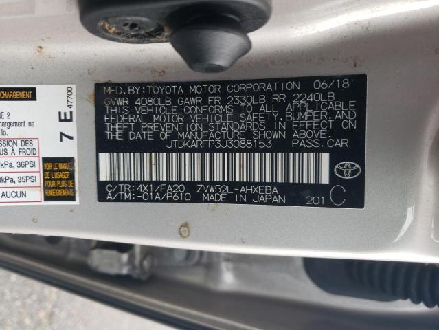 JTDKARFP3J3088153 - 2018 TOYOTA PRIUS PRIM ვერცხლისფერი ფოტო 13