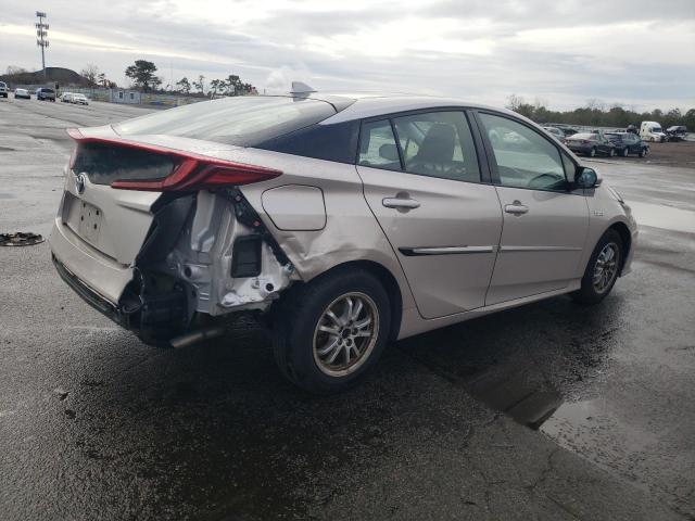 JTDKARFP3J3088153 - 2018 TOYOTA PRIUS PRIM ვერცხლისფერი ფოტო 3
