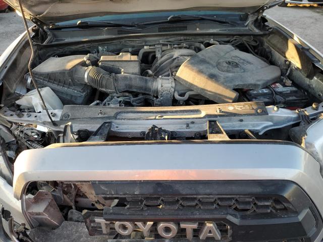 3TMBZ5DN5KM020701 - 2019 TOYOTA TACOMA DOUBLE CAB SILVER photo 11