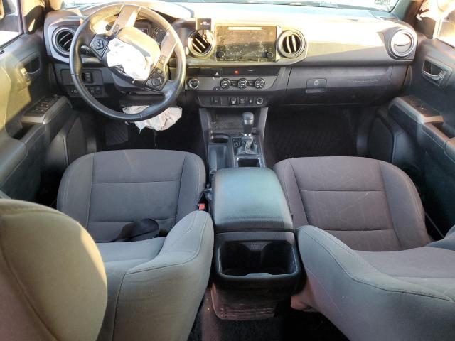 3TMBZ5DN5KM020701 - 2019 TOYOTA TACOMA DOUBLE CAB SILVER photo 8