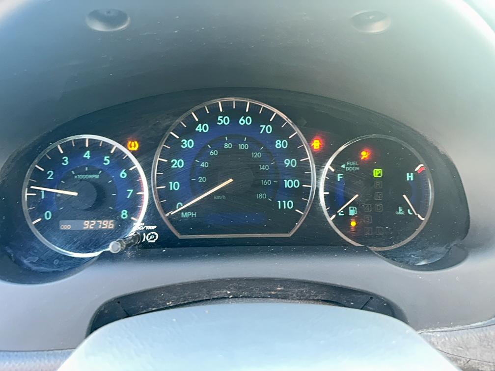 5TDZK22CX8S222994 - 2008 TOYOTA SIENNA XLE WHITE photo 8