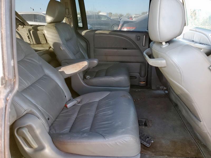 5FNRL3H78AB106569 - 2010 HONDA ODYSSEY EXL BLACK photo 10