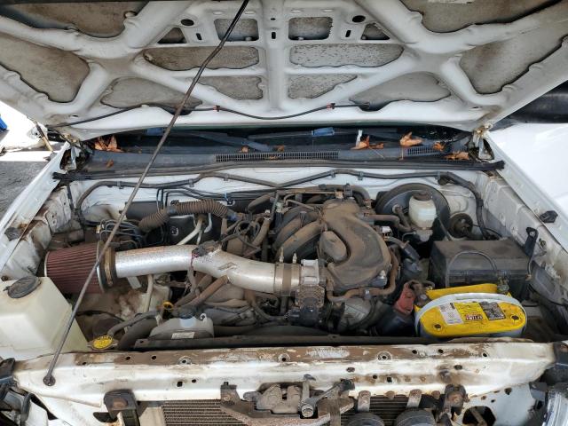 5TEJU62N25Z129496 - 2005 TOYOTA TACOMA DOUBLE CAB PRERUNNER WHITE photo 11