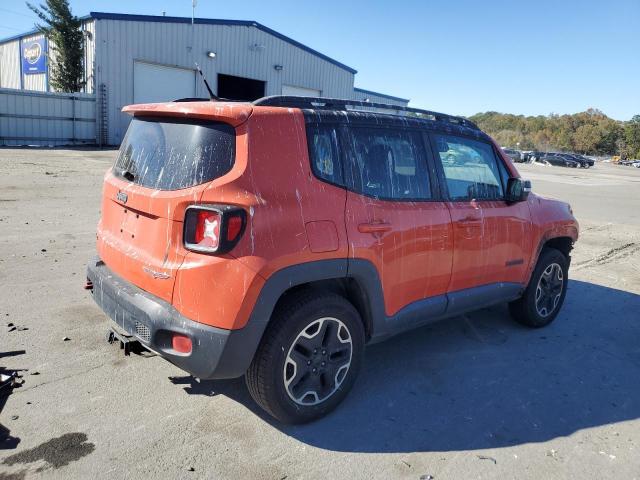 ZACCJBCT2GPE01436 - 2016 JEEP RENEGADE TRAILHAWK ORANGE photo 3