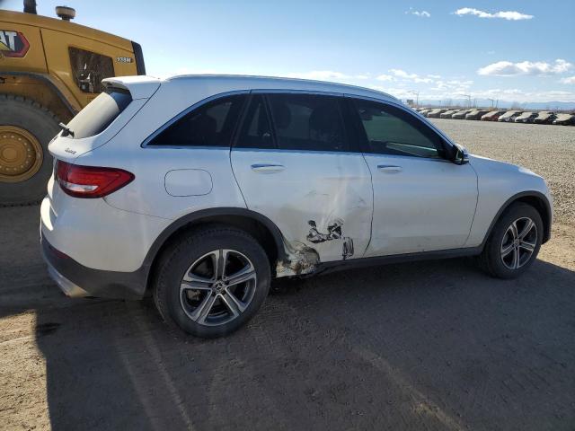 WDC0G4KB8HV010141 - 2017 MERCEDES-BENZ GLC 300 4MATIC WHITE photo 3