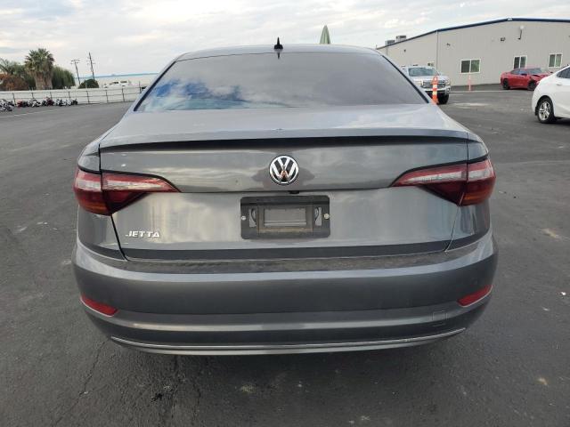 3VWC57BU4KM180281 - 2019 VOLKSWAGEN JETTA S Серый фото 6