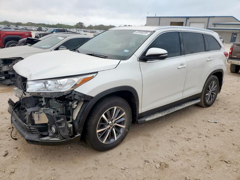2019 TOYOTA HIGHLANDER SE, 