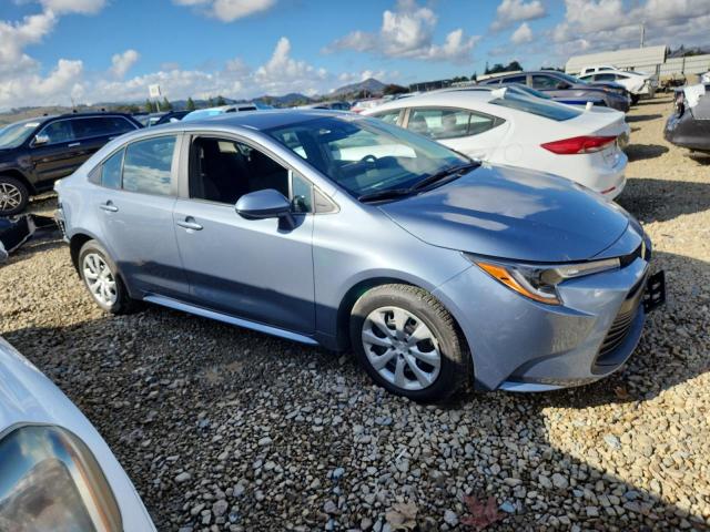 5YFB4MDE3RP220388 - 2024 TOYOTA COROLLA LE BLUE photo 4