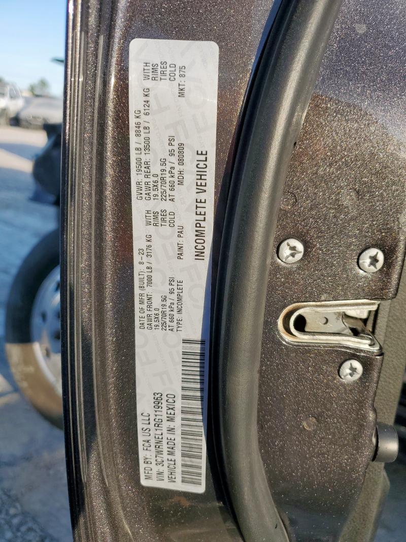 3C7WRNEL1RG119963 - 2024 RAM 5500 Сірий фото 12