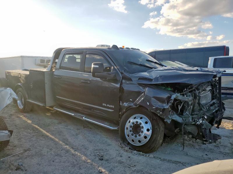 3C7WRNEL1RG119963 - 2024 RAM 5500 Сірий фото 4