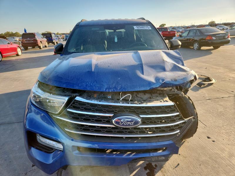 1FMSK7DH6LGB92995 - 2020 FORD EXPLORER XLT BLUE photo 5