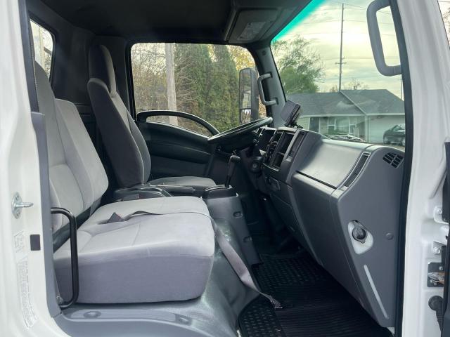 JALE5W163F7900922 - 2015 ISUZU NQR Ақ фото 5