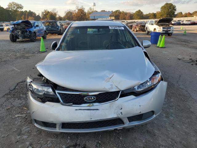 KNAFU4A28B5391634 - 2011 KIA FORTE EX SILVER photo 5