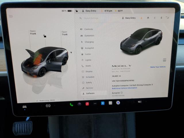 7SAYGDEE8PA056192 - 2023 TESLA MODEL Y Темно-сірий фото 9