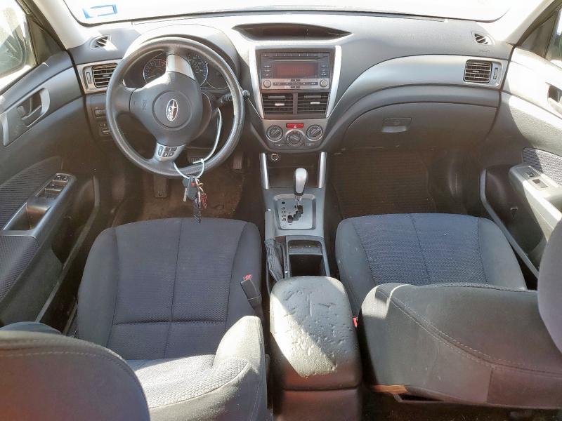 JF2SHBBC2CH435744 - 2012 SUBARU FORESTER 2.5X Czarny zdjęcie 8