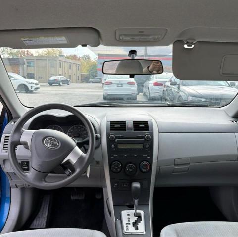 1NXBU4EE8AZ293175 - 2010 TOYOTA COROLLA BASE 蓝色 照片 9