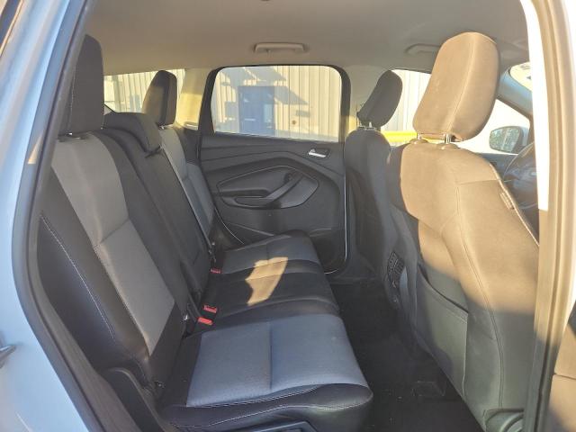 1FMCU9GD6JUA74186 - 2018 FORD ESCAPE SE Blanc photo 10