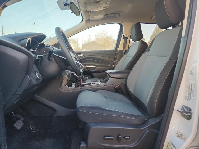 1FMCU9GD6JUA74186 - 2018 FORD ESCAPE SE Blanc photo 7