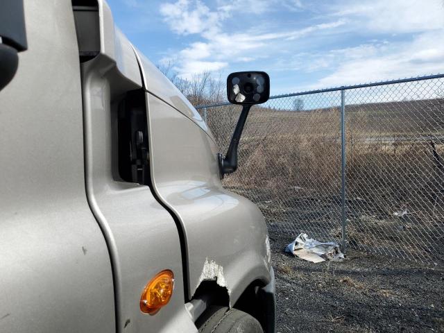 3AKJGLDR9HSHF1047 - 2017 FREIGHTLINER CASCADIA 1 灰色 照片 17