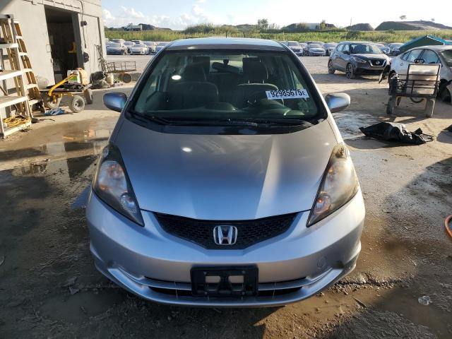JHMGE8H33CS003558 - 2012 HONDA FIT SILVER photo 5