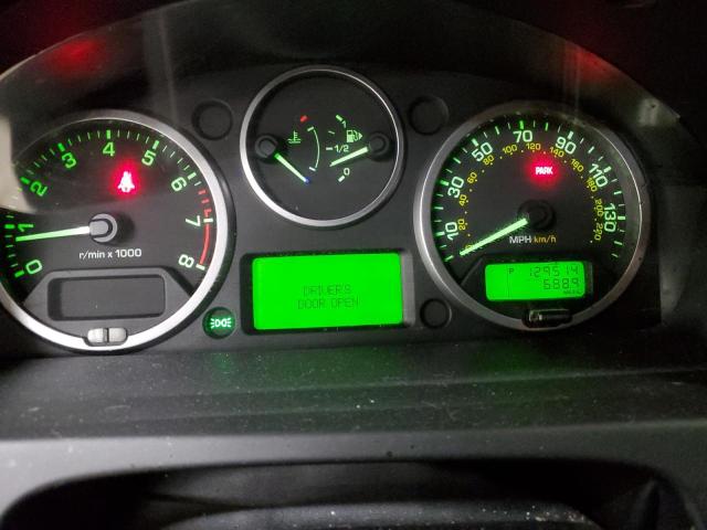 SALFR2BN1BH276091 - 2011 LAND ROVER LR2 HSE 白色 照片 9