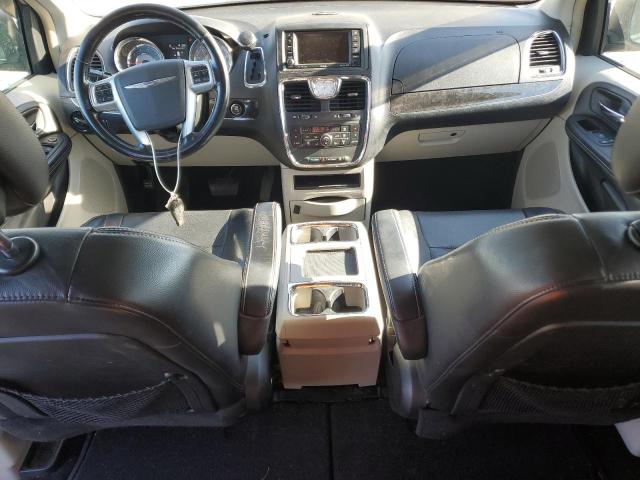 2A4RR8DG6BR650635 - 2011 CHRYSLER TOWN & COU TOURING L GOLD photo 8