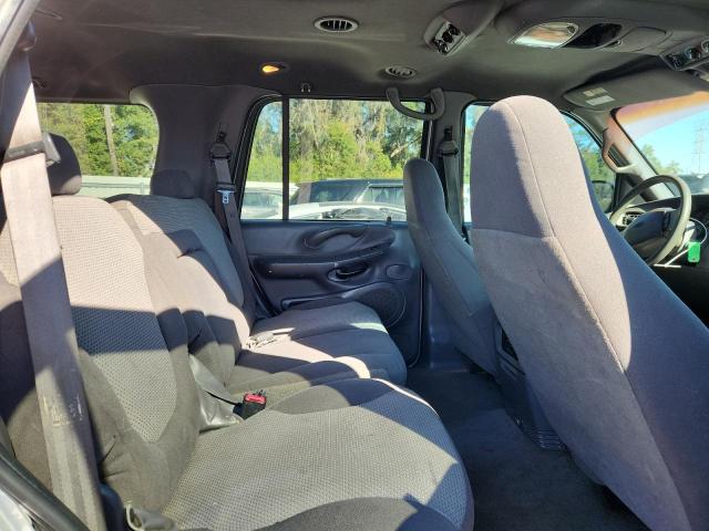 1FMRU15WX2LA41991 - 2002 FORD EXPEDITION XLT SILVER photo 10