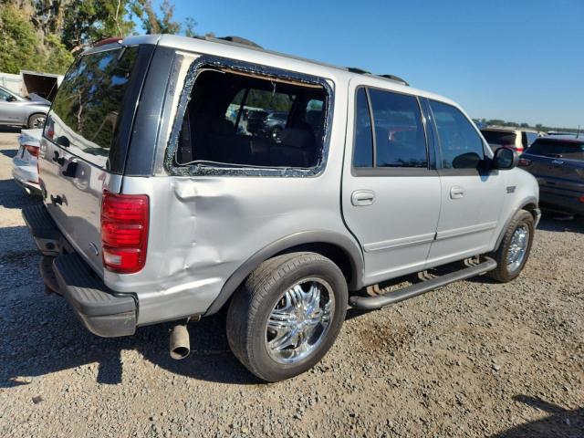 1FMRU15WX2LA41991 - 2002 FORD EXPEDITION XLT SILVER photo 3