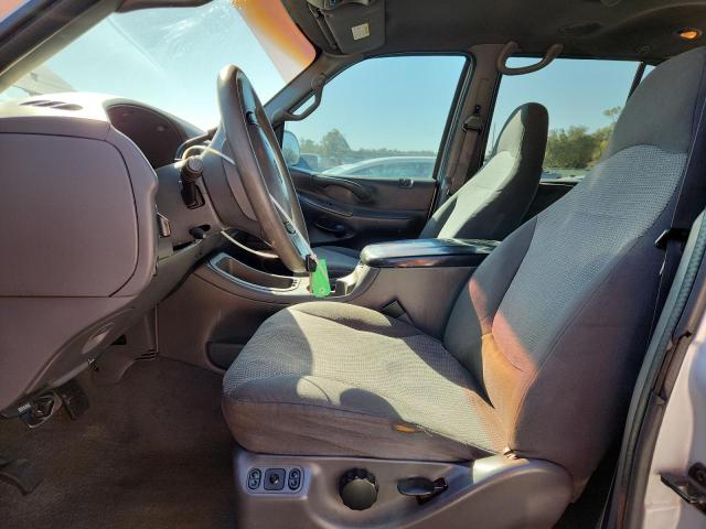 1FMRU15WX2LA41991 - 2002 FORD EXPEDITION XLT SILVER photo 7