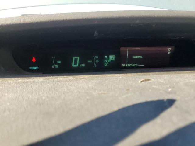 JTDKN3DUXE1748071 - 2014 TOYOTA PRIUS SILVER photo 9