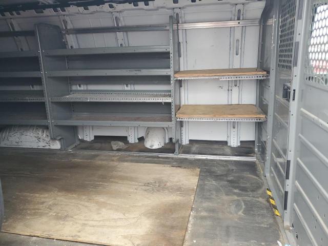 1GCZGHFG0G1148935 - 2016 CHEVROLET EXPRESS G3 Ақ фото 11