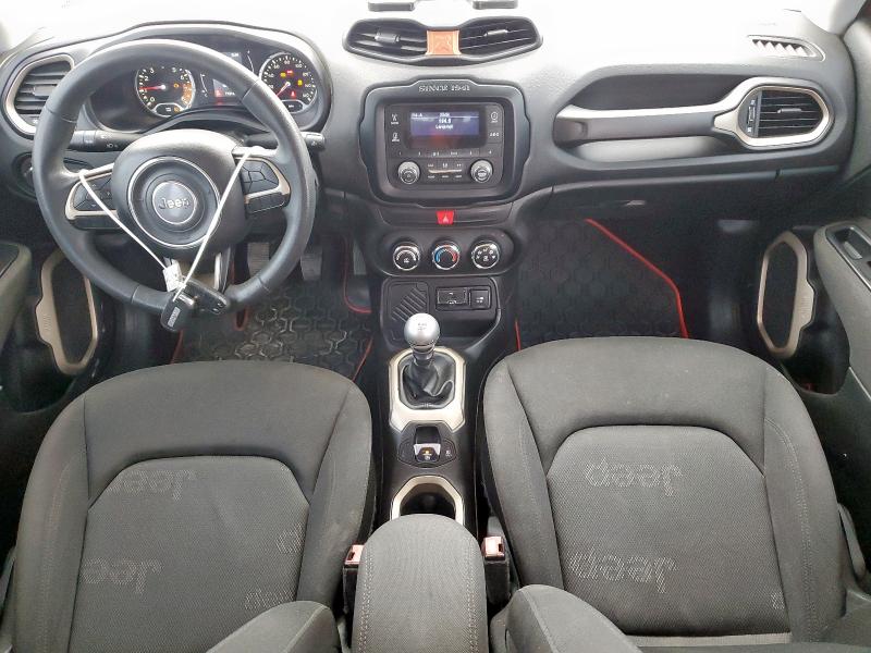 ZACCJAAH6HPF00500 - 2017 JEEP RENEGADE SPORT Kırmızı fotoğraf 8