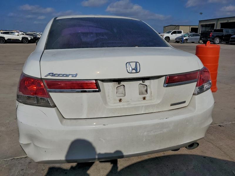 1HGCP2F69BA048577 - 2011 HONDA ACCORD SE თეთრი ფოტო 6