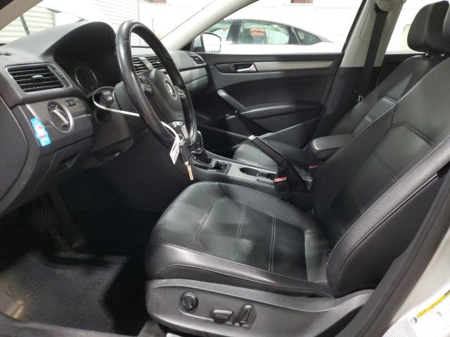 1VWBV7A36FC068397 - 2015 VOLKSWAGEN PASSAT SE 银色 照片 7