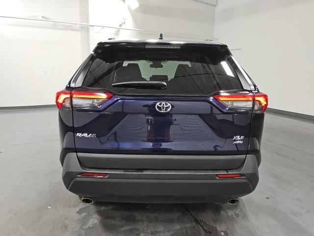 2T3P1RFV7RW439644 - 2024 TOYOTA RAV4 XLE BLUE photo 6