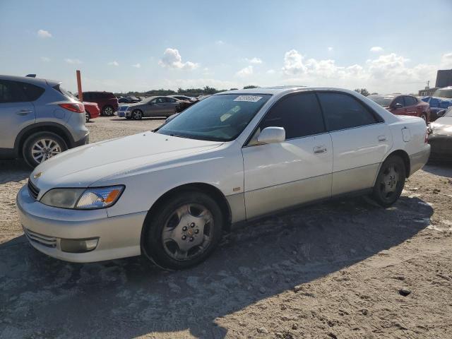 2001 LEXUS ES 300, 