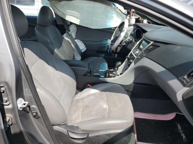 5NPEC4AC8DH685547 - 2013 HYUNDAI SONATA SE GRAY photo 13