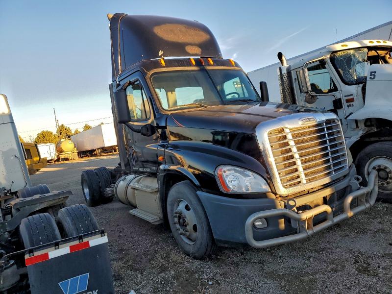 2012 FREIGHTLINER CASCADIA, 