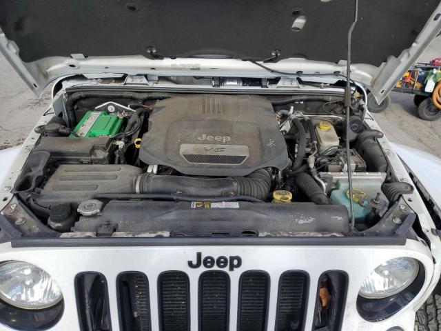 1C4HJWEG8FL726642 - 2015 JEEP WRANGLER U SAHARA WHITE photo 12