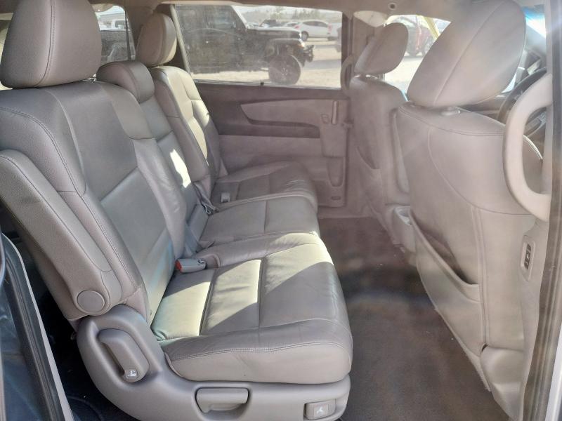 5FNRL5H9XBB069538 - 2011 HONDA ODYSSEY TOURING Gümüş foto 11