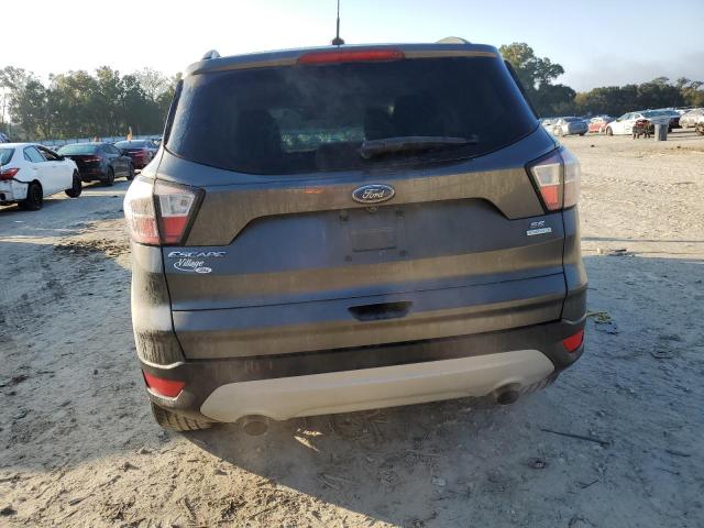 1FMCU0GD7JUC27721 - 2018 FORD ESCAPE SE Grau Foto 6