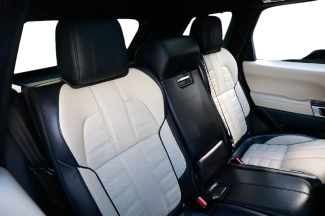 SALWV2EF8GA561824 - 2016 LAND ROVER RANGE ROVE AUTOBIOGRAPHY WHITE photo 6