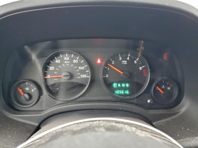 1J4NF1FB2BD164410 - 2011 JEEP COMPASS SPORT Weiß Foto 9