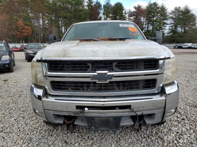 1GCHK23678F105040 - 2008 CHEVROLET SILVERADO K2500 HEAVY DUTY WHITE photo 5